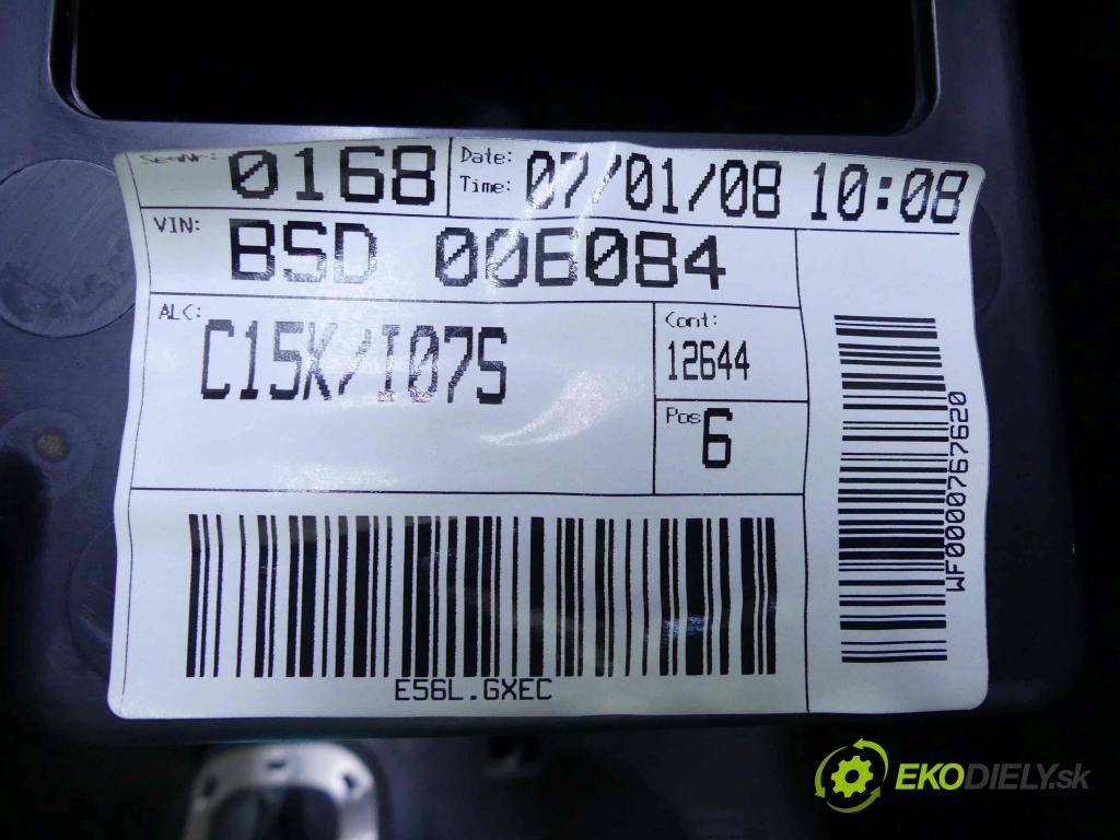 Kia Ceed I 2006-2012 1.6 16v 126 HP manual 93 kW 1591 cm3 3- operadlo  (Lakťové opierky)