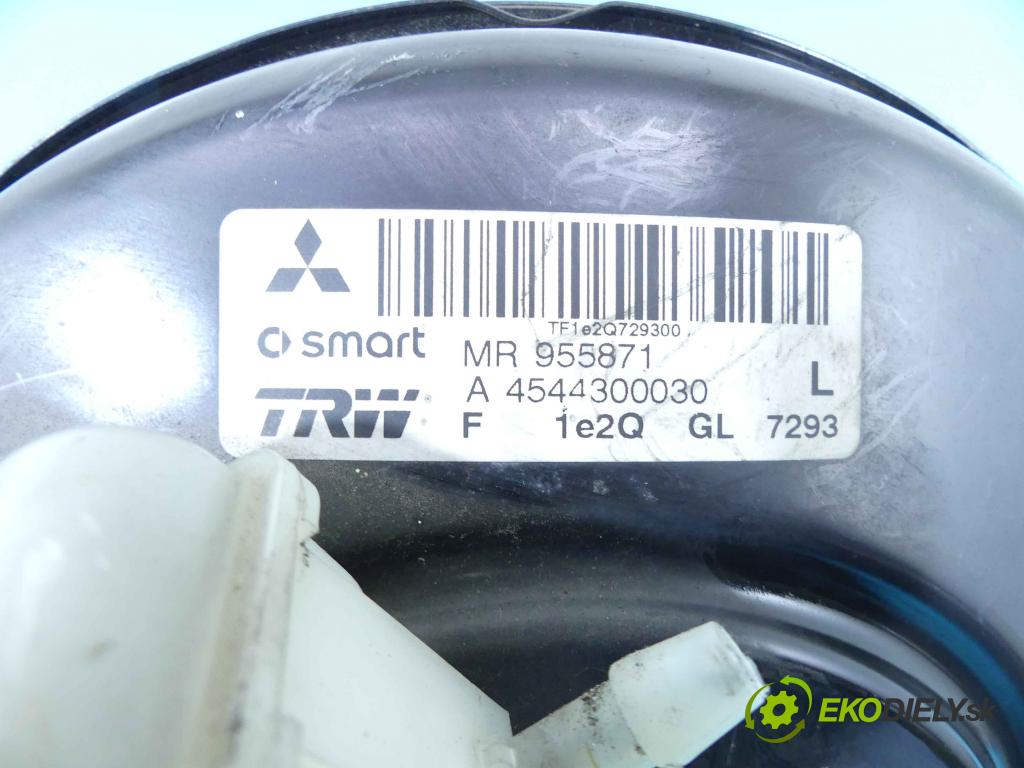 Smart Forfour I 2004-2006 1.5 16v 109 HP manual 80 kW 1499 cm3 5- servo brzdové A4544300030
