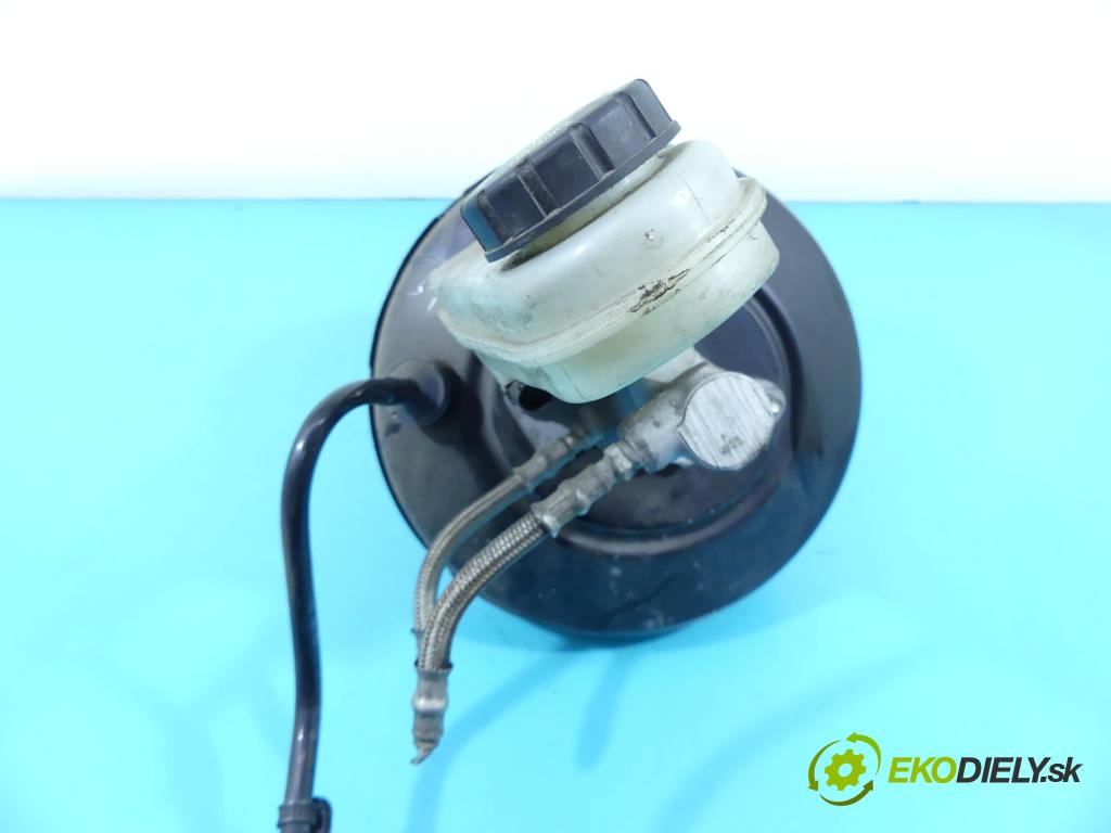 Smart Forfour I 2004-2006 1.5 16v 109 HP manual 80 kW 1499 cm3 5- servo brzdové A4544300030