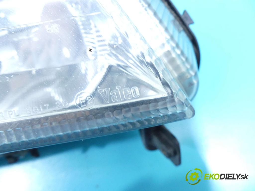 Opel Zafira A 1999-2005 2.0 dti 101 HP manual 74 kW 1995 cm3 5- Reflektor: pravý  (Pravé)