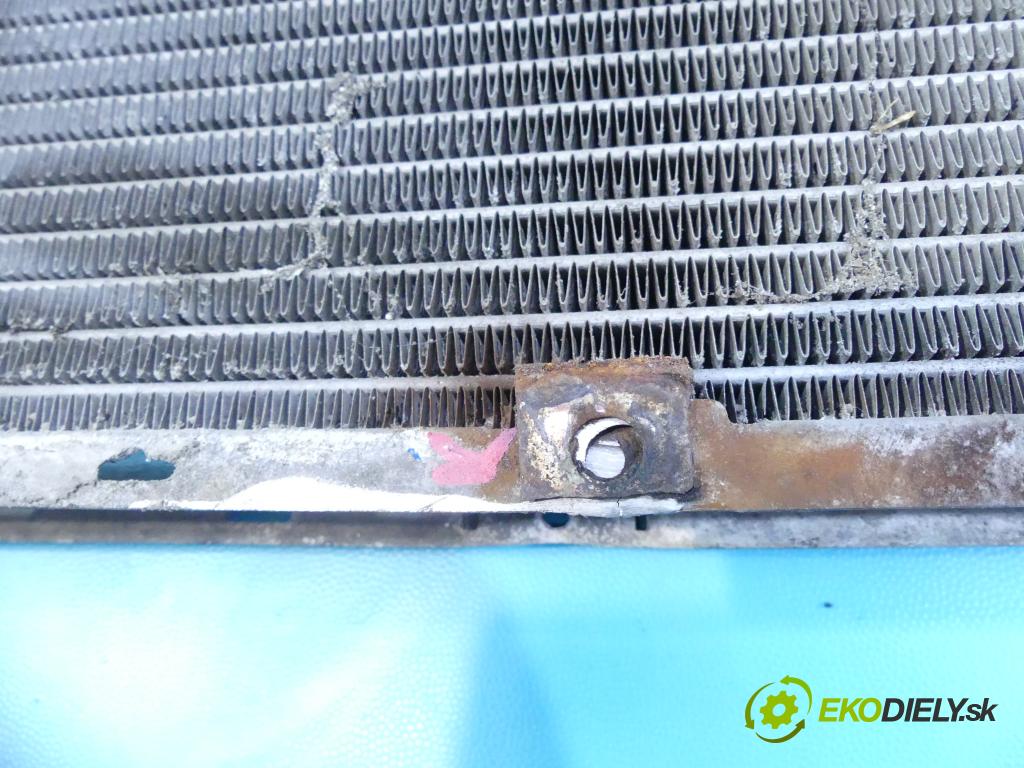 Vw Transporter T4 1990-2003 2.4d 77 HP manual 57 kW 2370 cm3 5- chladič  (Chladiče)