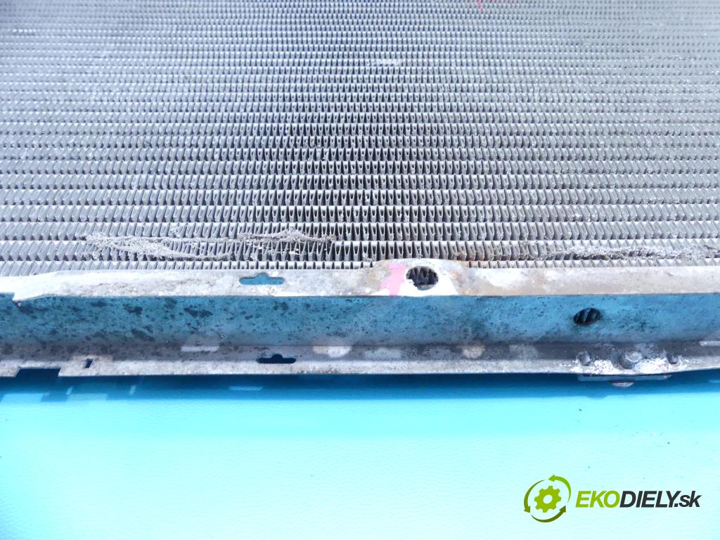 Vw Transporter T4 1990-2003 2.4d 77 HP manual 57 kW 2370 cm3 5- chladič  (Chladiče)