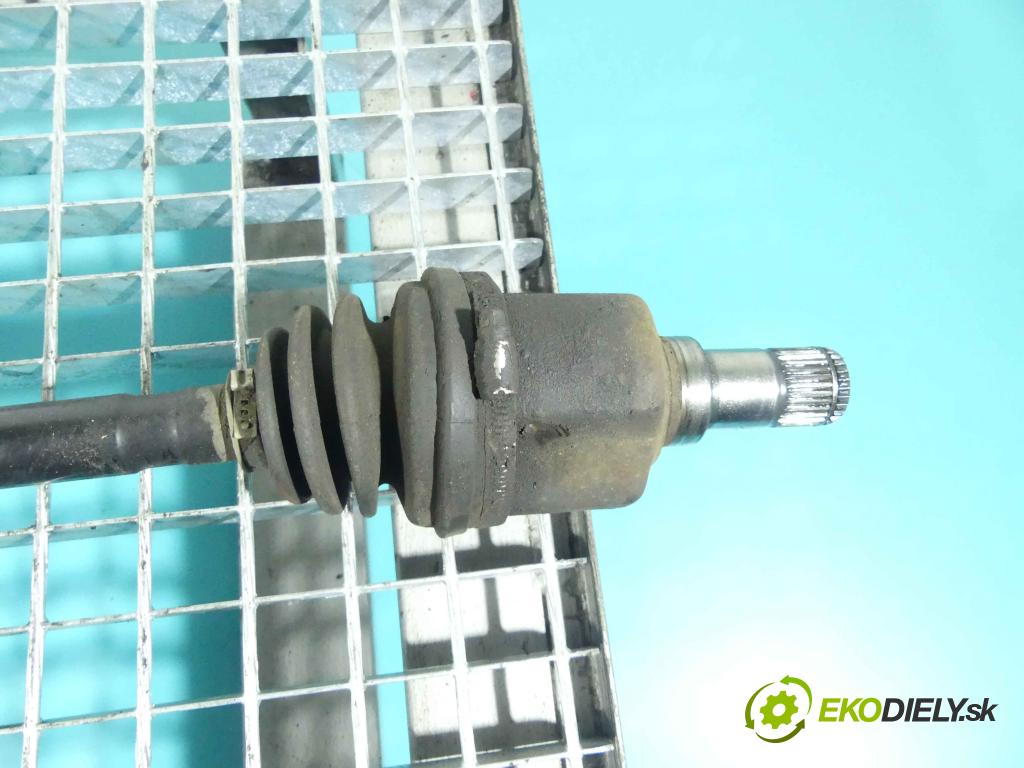 Honda Civic VII 2000-2006 1.7 cdti 101 HP manual 74 kW 1686 cm3 5- poloos pravé  (Poloosy)