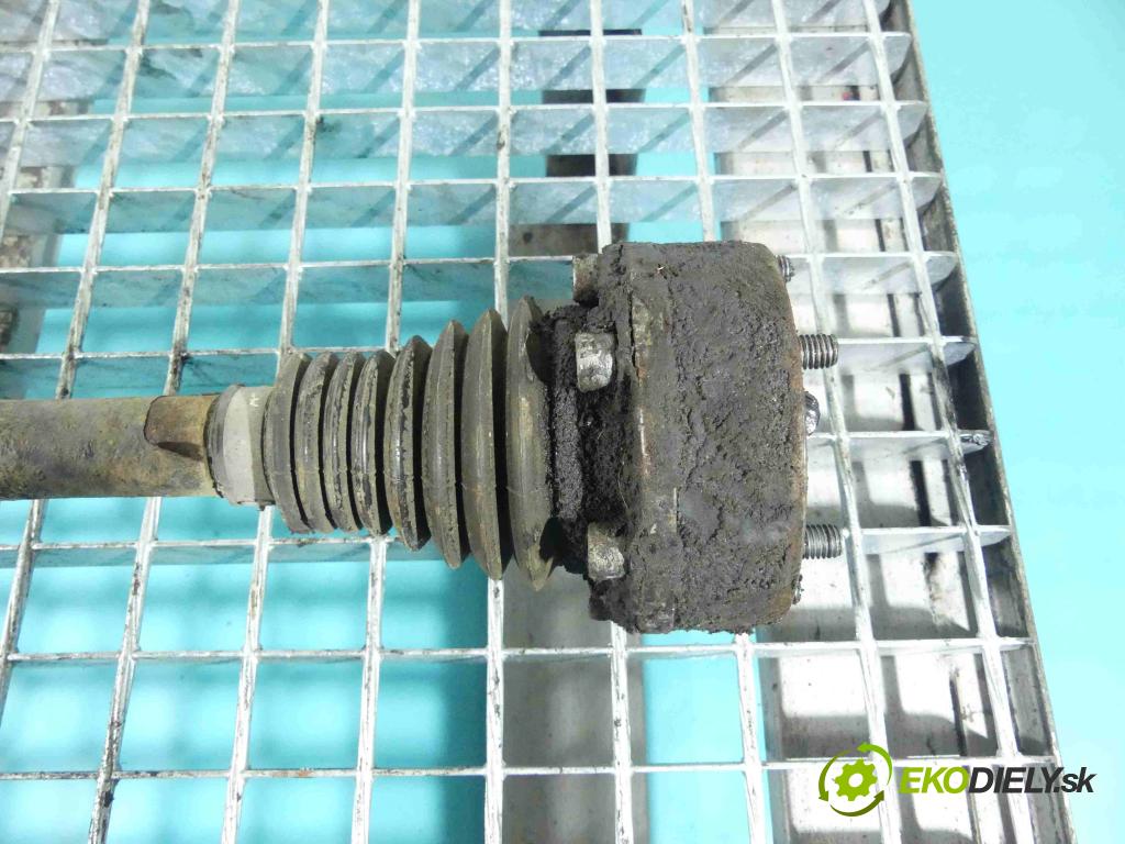 Vw Passat B6 2005-2010 2.0 tdi 140 HP manual 103 kW 1968 cm3 5- poloos ľavé (Poloosy)