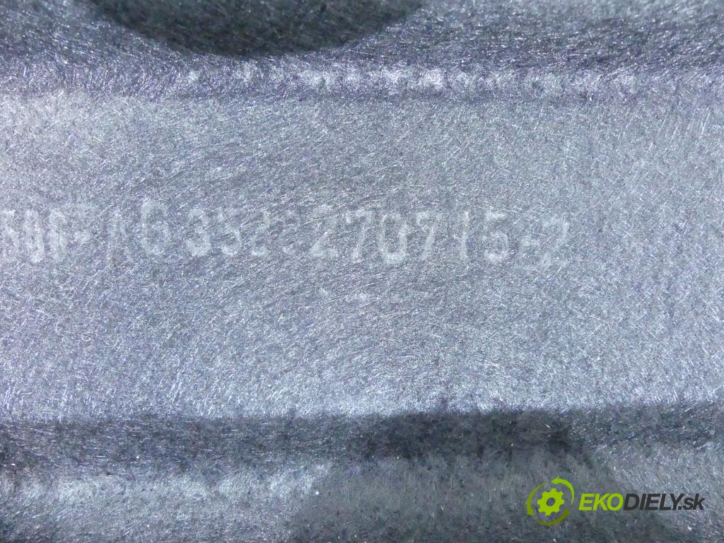 Ford C-Max II 2010-2019 1.5 tdci 120 HP manual 88 kW 1499 cm3 5- zadná  (Pláta zadné)