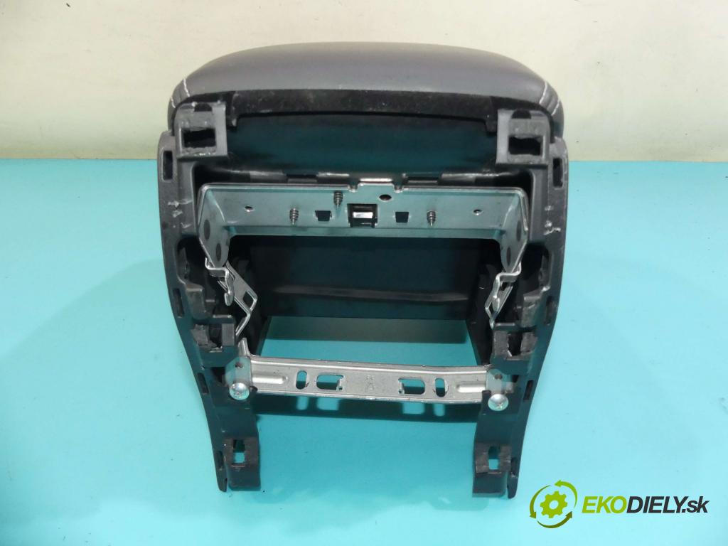 Infiniti Q50 I 2013-2017 2.0 T 211KM automatic 155 kW 1991 cm3 4- operadlo 969104GA0A (Lakťové opierky)