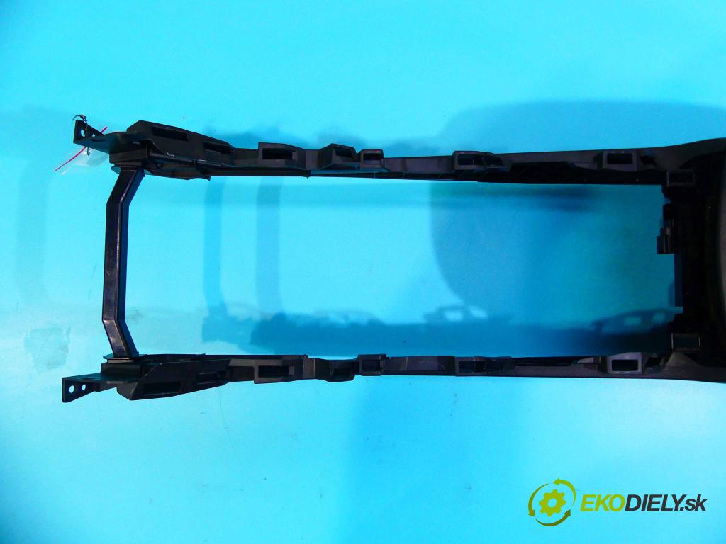 Infiniti Q50 I 2013-2017 2.0 T 211KM automatic 155 kW 1991 cm3 4- operadlo 969104GA0A (Lakťové opierky)