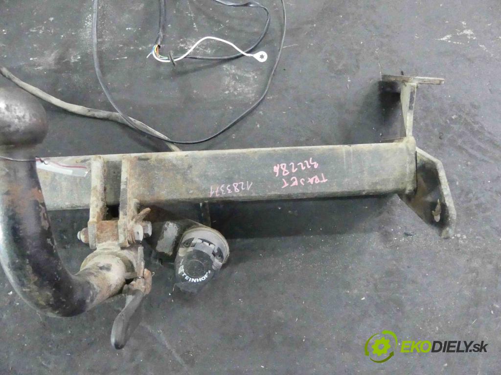 Hyundai Trajet 2.0 16v 136hp manual 100 kW 1997 cm3 5- oko tažné