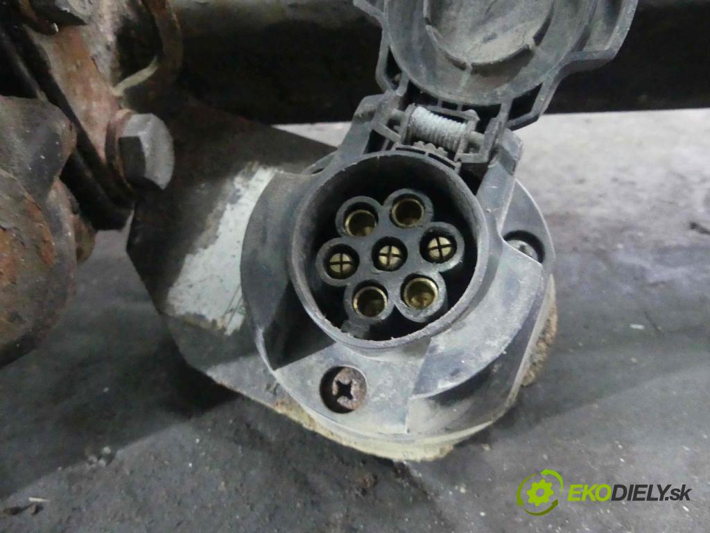 Hyundai Trajet 2.0 16v 136hp manual 100 kW 1997 cm3 5- oko tažné