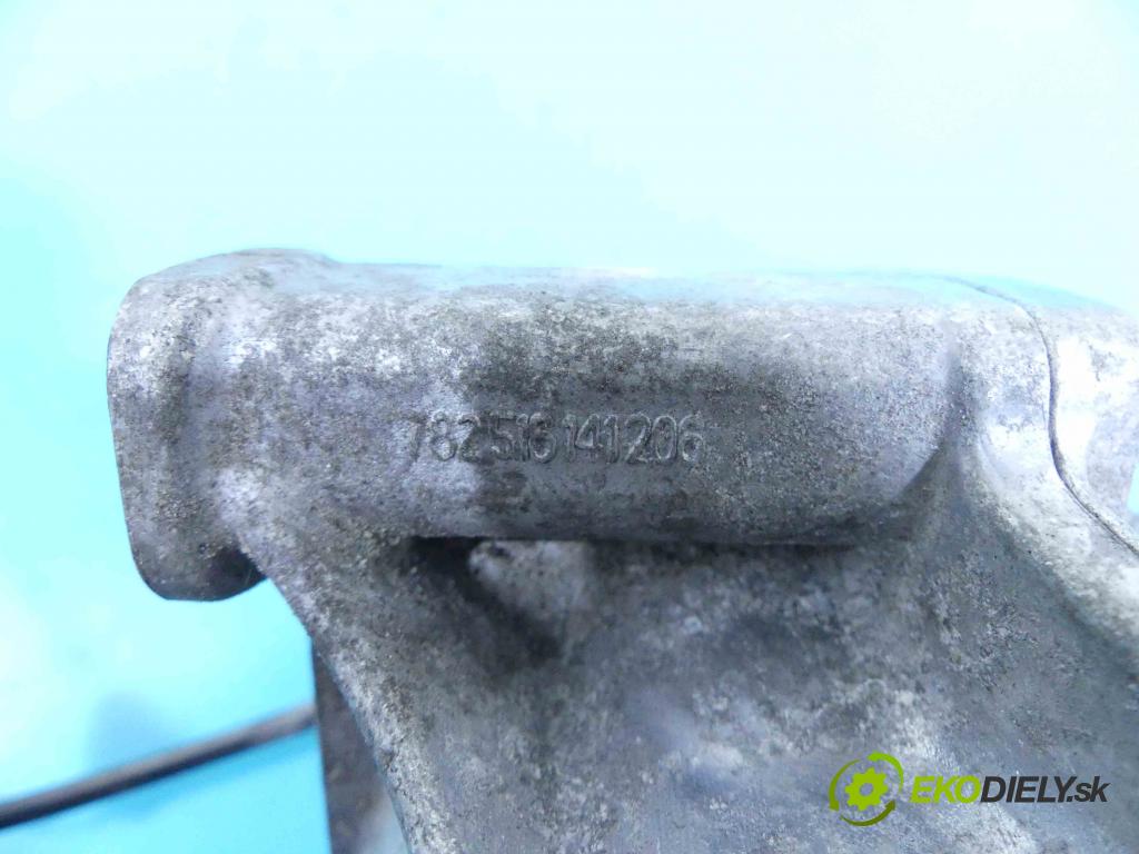 Audi A4 B8 2007-2015 2.7 tdi 190 HP automatic 140 kW 2698 cm3 4- airbag motora 8R0199381 (Držiaky motora)