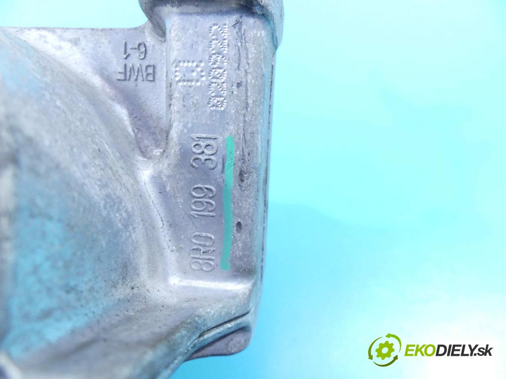 Audi A4 B8 2007-2015 2.7 tdi 190 HP automatic 140 kW 2698 cm3 4- airbag motora 8R0199381 (Držiaky motora)