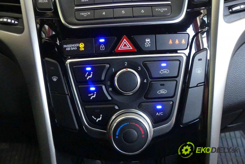 Hyundai I30 II 2012-2016 1.4 16v 100 hp manual 73,2 kW 1396 cm3 5- palubní deska panel topení 97250-A6040GU