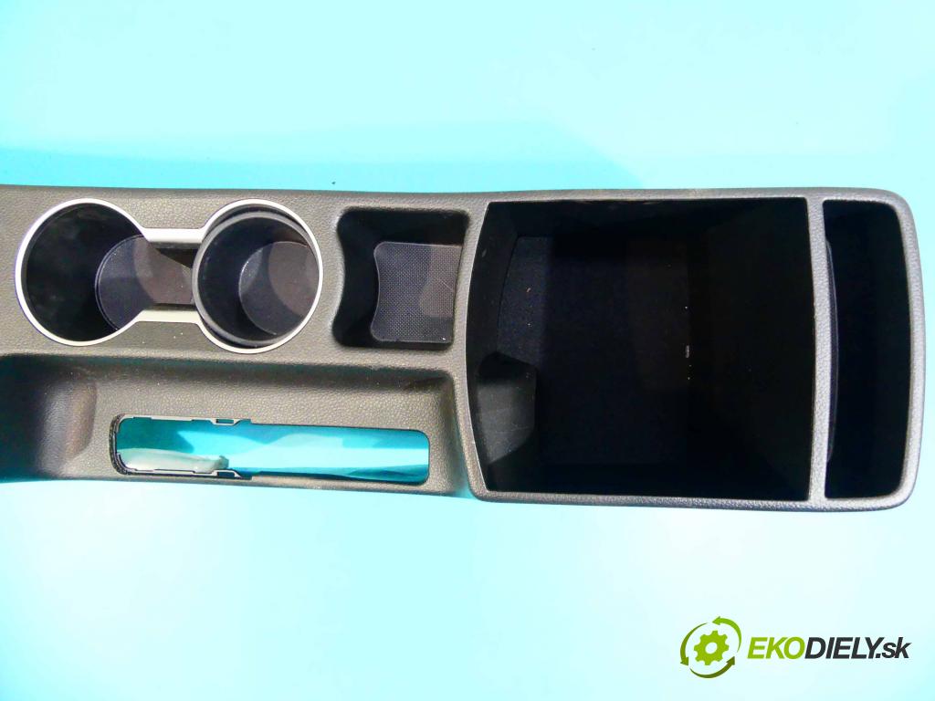 Hyundai I30 II 2012-2016 1.4 16v 100 HP manual 73,2 kW 1396 cm3 5- operadlo 84610-A6000 (Lakťové opierky)