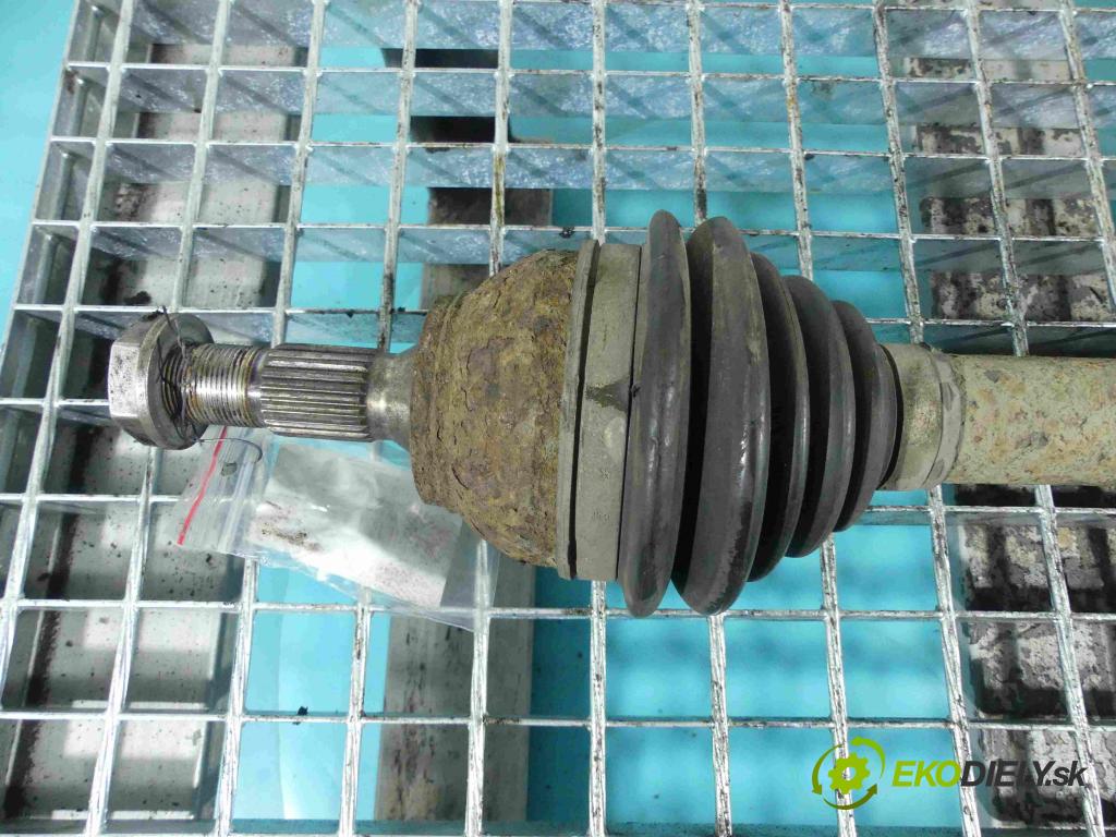 Citroen C4 II 2010-2017 1.6 hdi 111KM manual 82 kW 1560 cm3 5- poloos ľavé  (Poloosy)