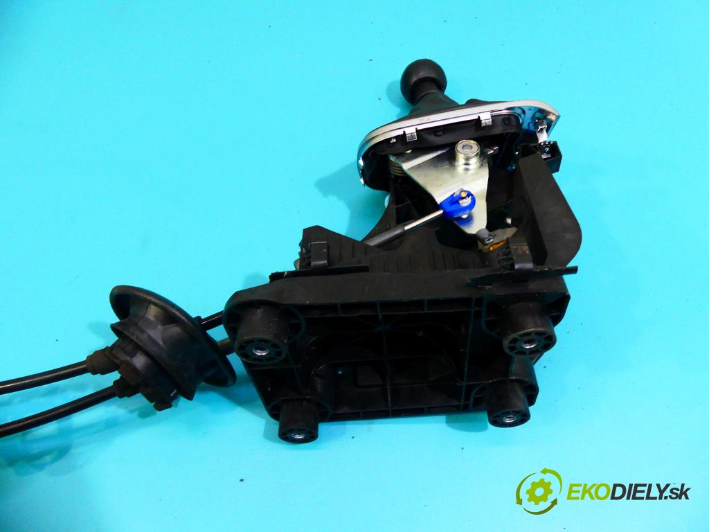 Citroen C4 II 2010-2017 1.6 hdi 111KM manual 82 kW 1560 cm3 5- Páka: Změny: stupeň,rýchlosť 9671748280 (Rýchlostné páky / kulisy)