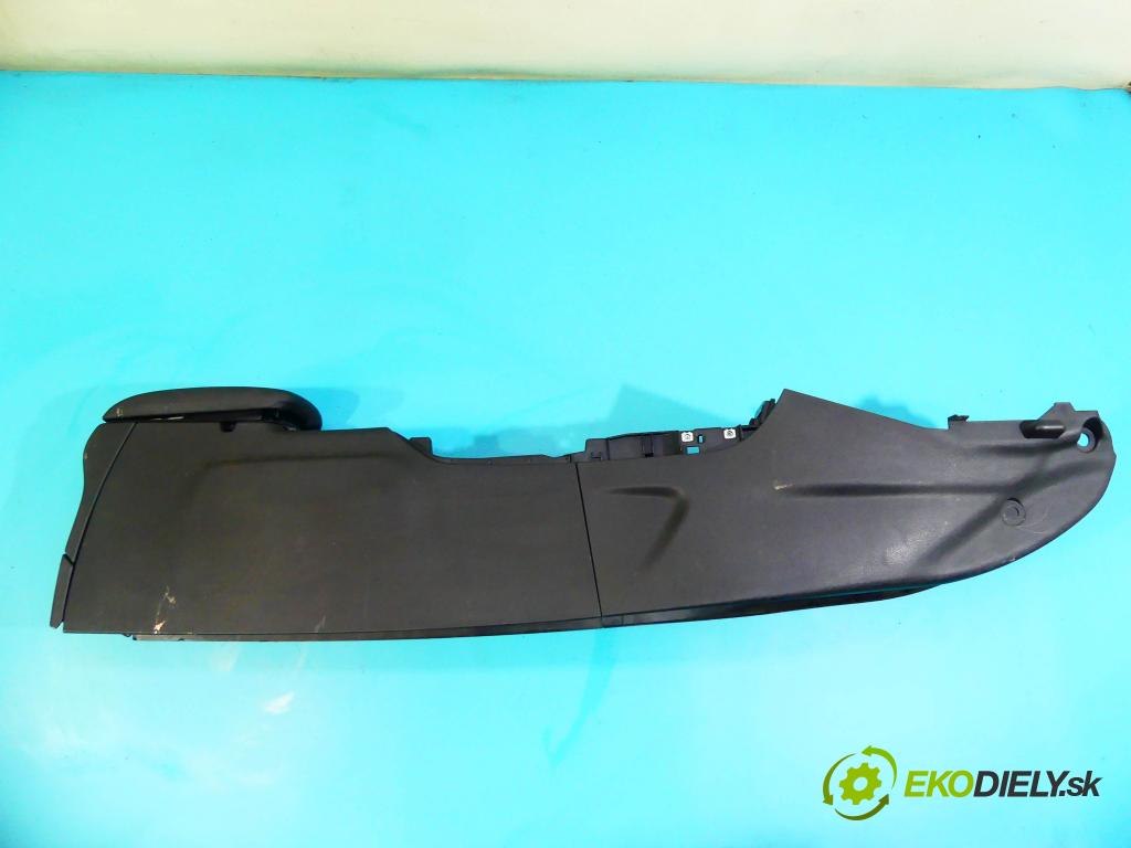 Citroen C4 II 2010-2017 1.6 hdi 111KM manual 82 kW 1560 cm3 5- operadlo 9672174077 (Lakťové opierky)