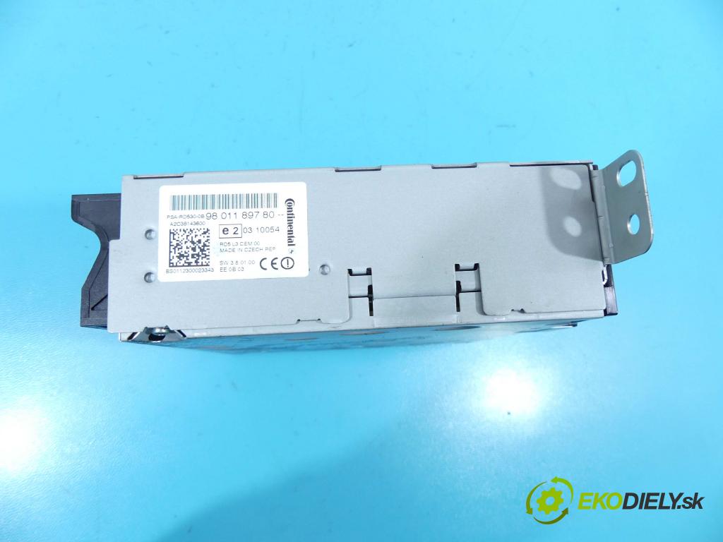 Citroen C4 II 2010-2017 1.6 hdi 111KM manual 82 kW 1560 cm3 5- Radio originál 9801189780