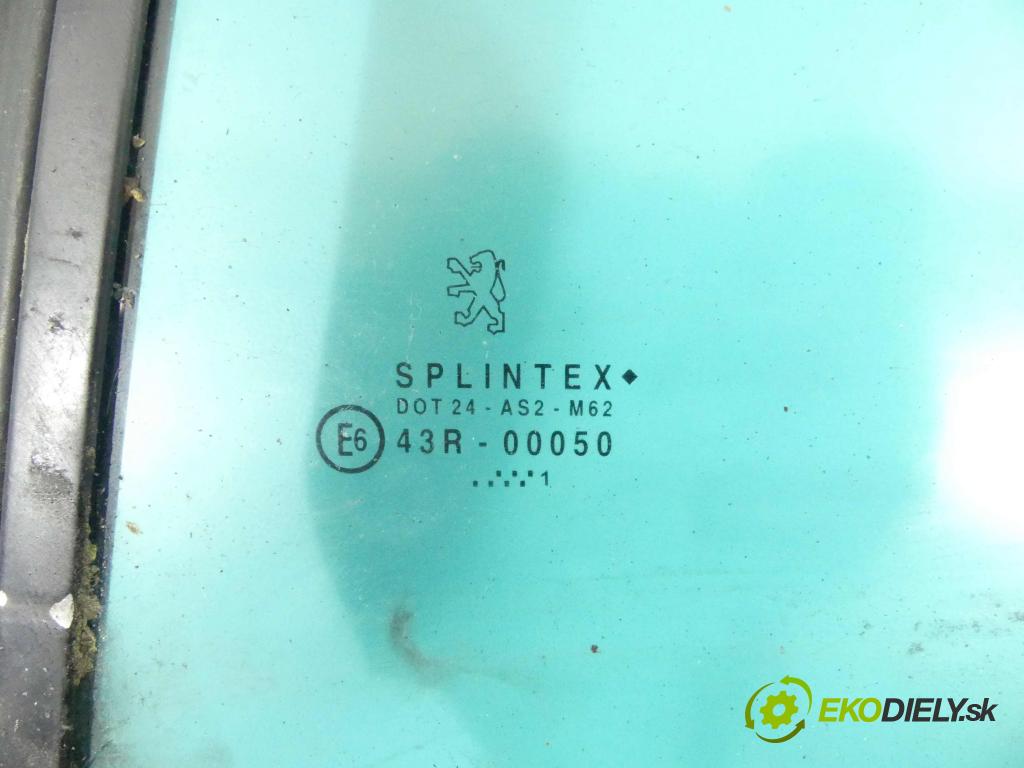 Peugeot 206 2.0 16v 136hp manual 100 kW 1998 cm3 2- sklo dveře zadní levé