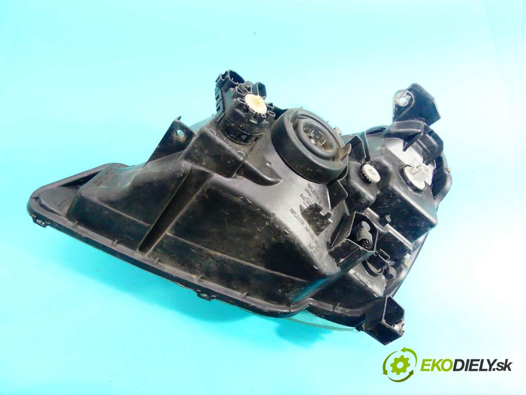 Suzuki Liana 1.6 16v 103 HP manual 76 kW 1586 cm3 5- Reflektor: pravý 100-32662 (Pravé)