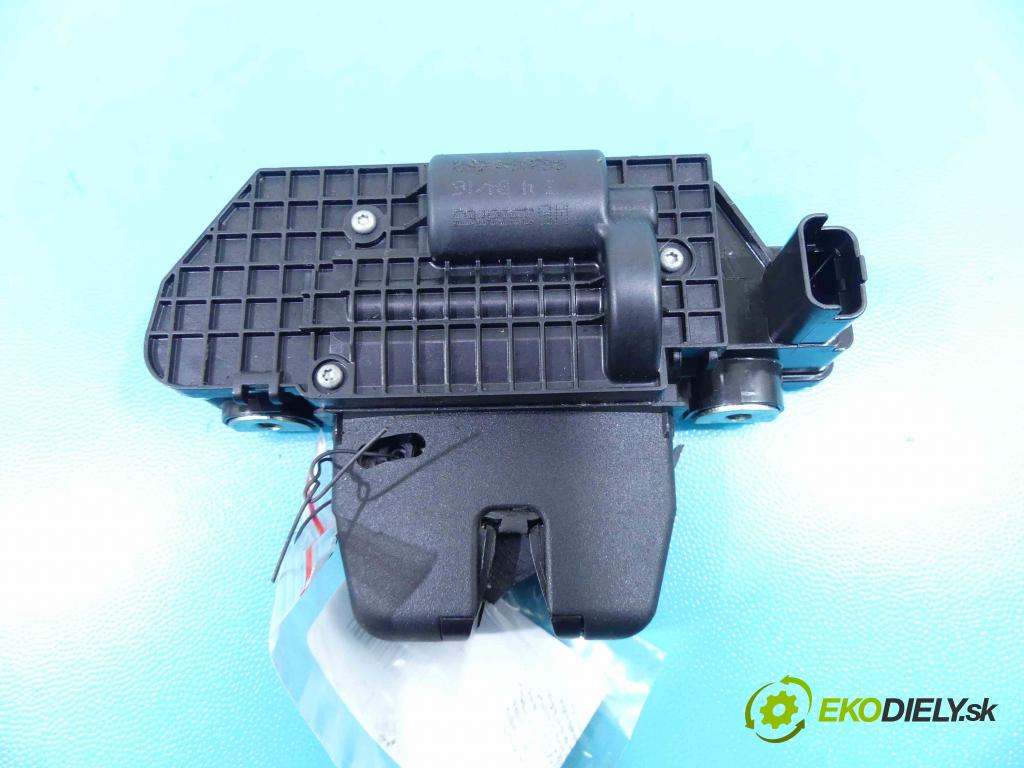 DS 4 2015-2020 1.6 hdi 120 hp automatic 88 kW 1560 cm3 5- zámek kufrových dveří zadní 9151487499H
