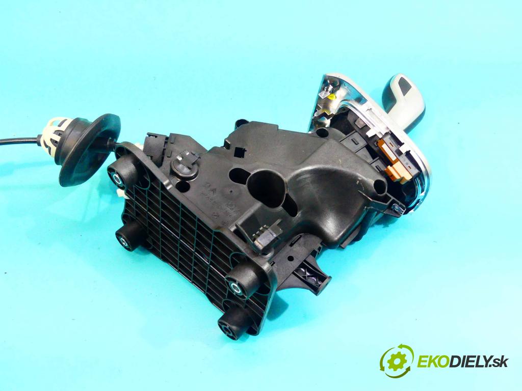 DS 4 2015-2020 1.6 hdi 120 HP automatic 88 kW 1560 cm3 5- Páka: Změny: stupeň,rýchlosť 9815863680 (Rýchlostné páky / kulisy)