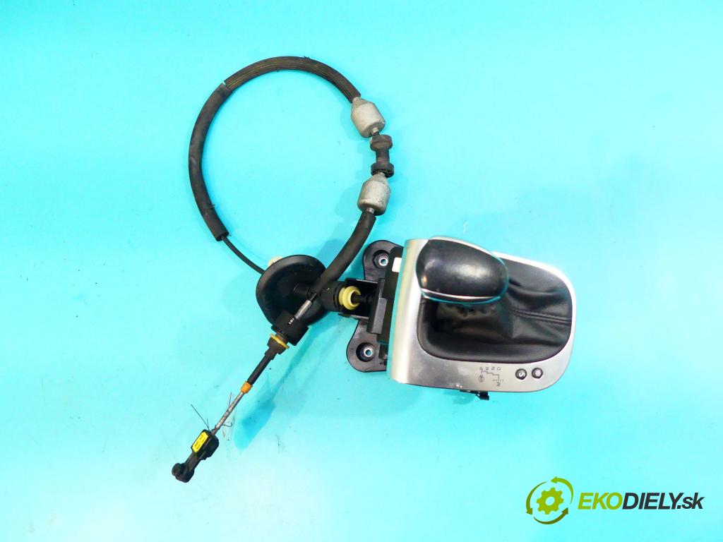 DS 4 2015-2020 1.6 hdi 120 HP automatic 88 kW 1560 cm3 5- Páka: Změny: stupeň,rýchlosť 9815863680 (Rýchlostné páky / kulisy)