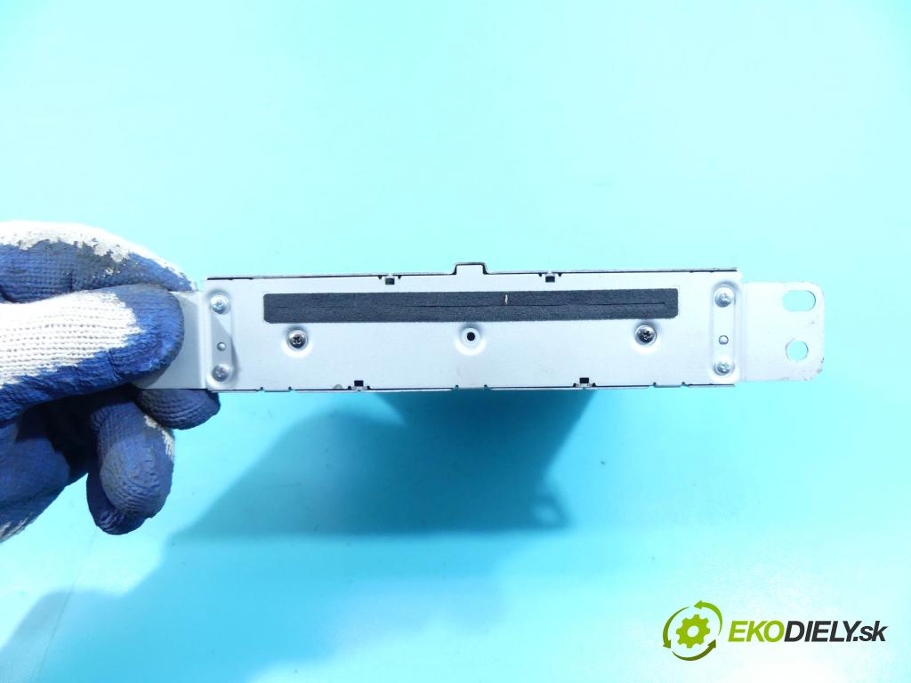 DS 4 2015-2020 1.6 hdi 120 HP automatic 88 kW 1560 cm3 5- Menič: cd 9805593680 (CD meniče)