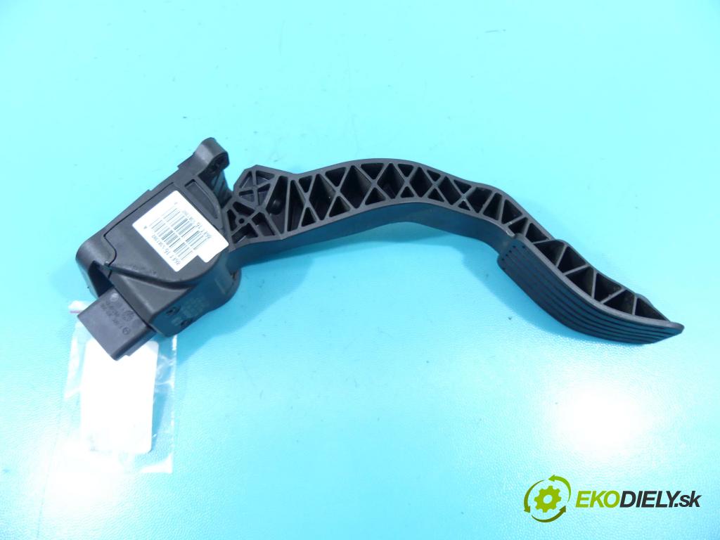 DS 4 2015-2020 1.6 hdi 120 HP automatic 88 kW 1560 cm3 5- pedále 0280755164 (Pedále)