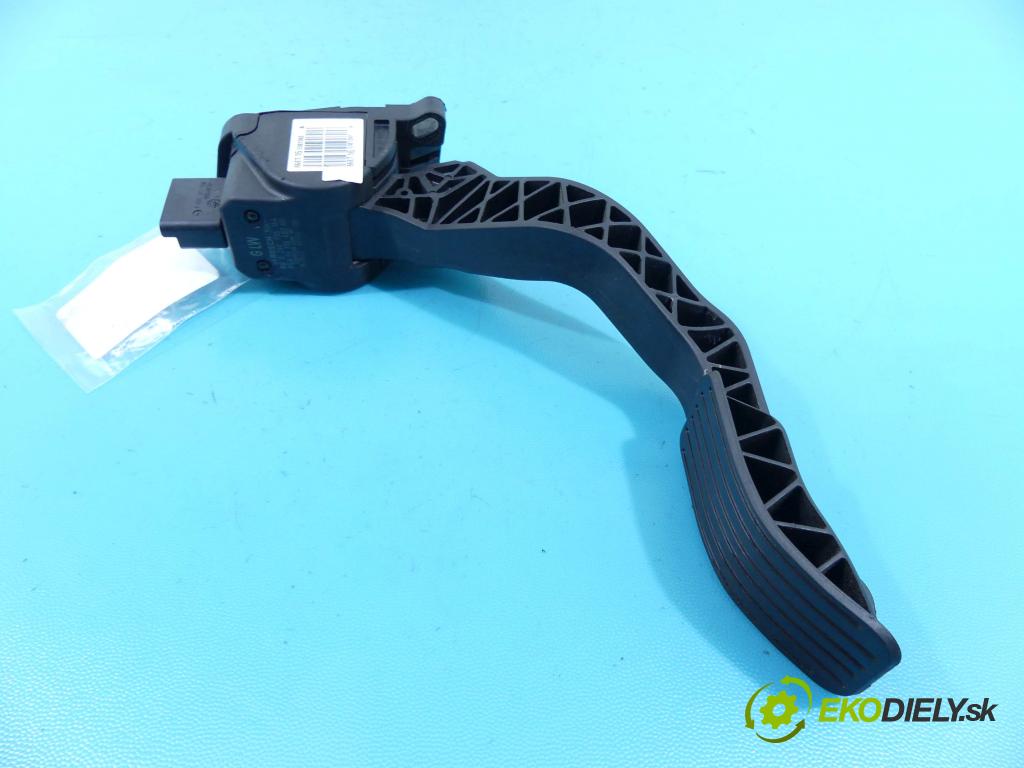 DS 4 2015-2020 1.6 hdi 120 HP automatic 88 kW 1560 cm3 5- pedále 0280755164 (Pedále)