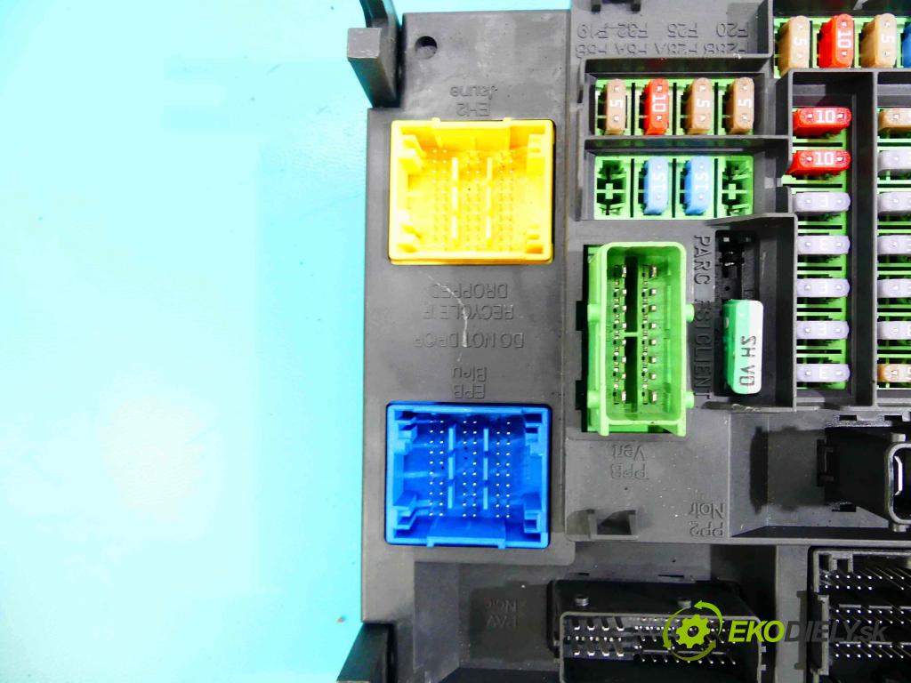 DS 4 2015-2020 1.6 hdi 120 HP automatic 88 kW 1560 cm3 5- modul riadiaca jednotka 9806687980 (Ostatné)