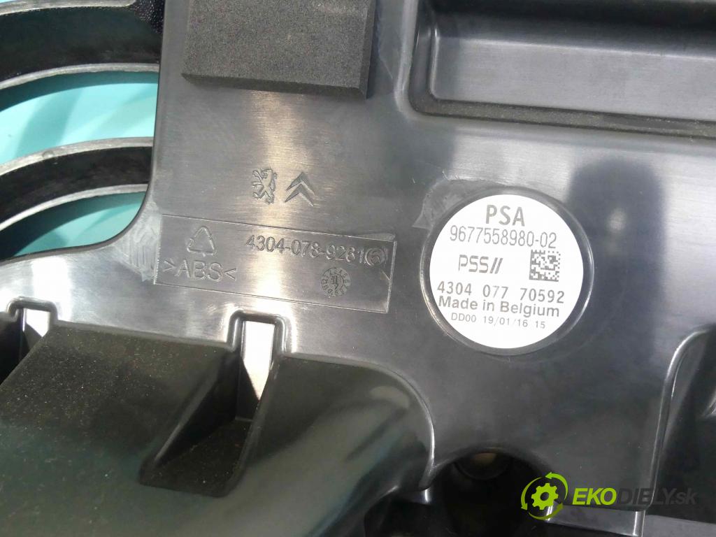 DS 4 2015-2020 1.6 hdi 120 HP automatic 88 kW 1560 cm3 5- Subwoofer: 9677558980-02 (Audio zariadenia)