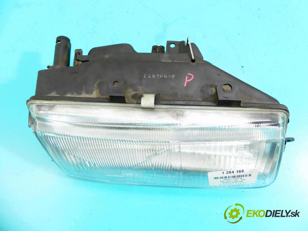 Seat Toledo I 1991-1998 1.9 tdi 90 HP manual 66 kW 1896 cm3 5- Reflektor: pravý  (Pravé)