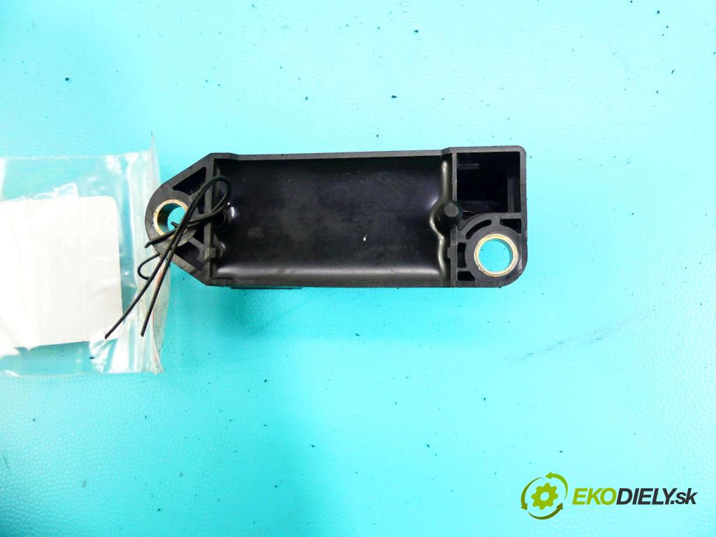 Vw Passat B5 1995-2005 1.9 tdi 116 HP manual 85 kW 1896 cm3 5- snímač šokovat: 1J0909606N (Snímače nárazu)