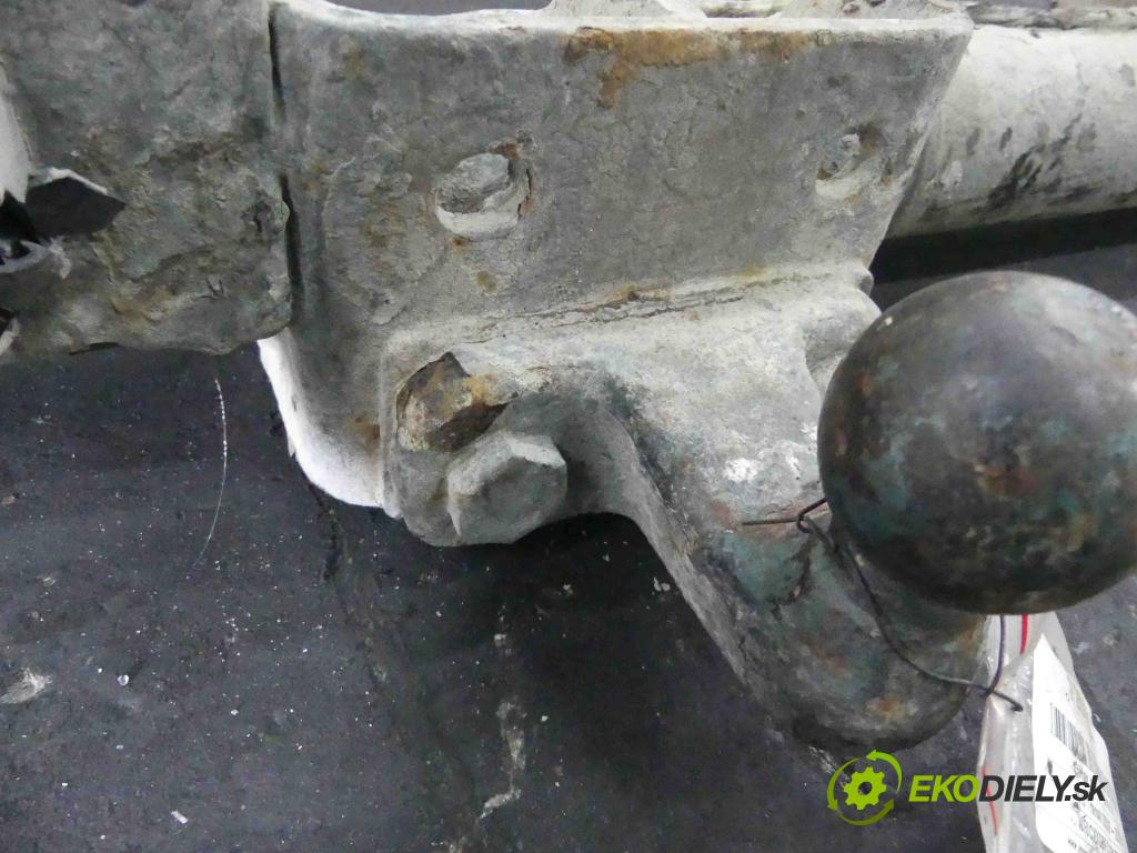 Ford Transit 2000-2006 2.4 tddi 120 hp manual 88 kW 2402 cm3 5- oko tažné