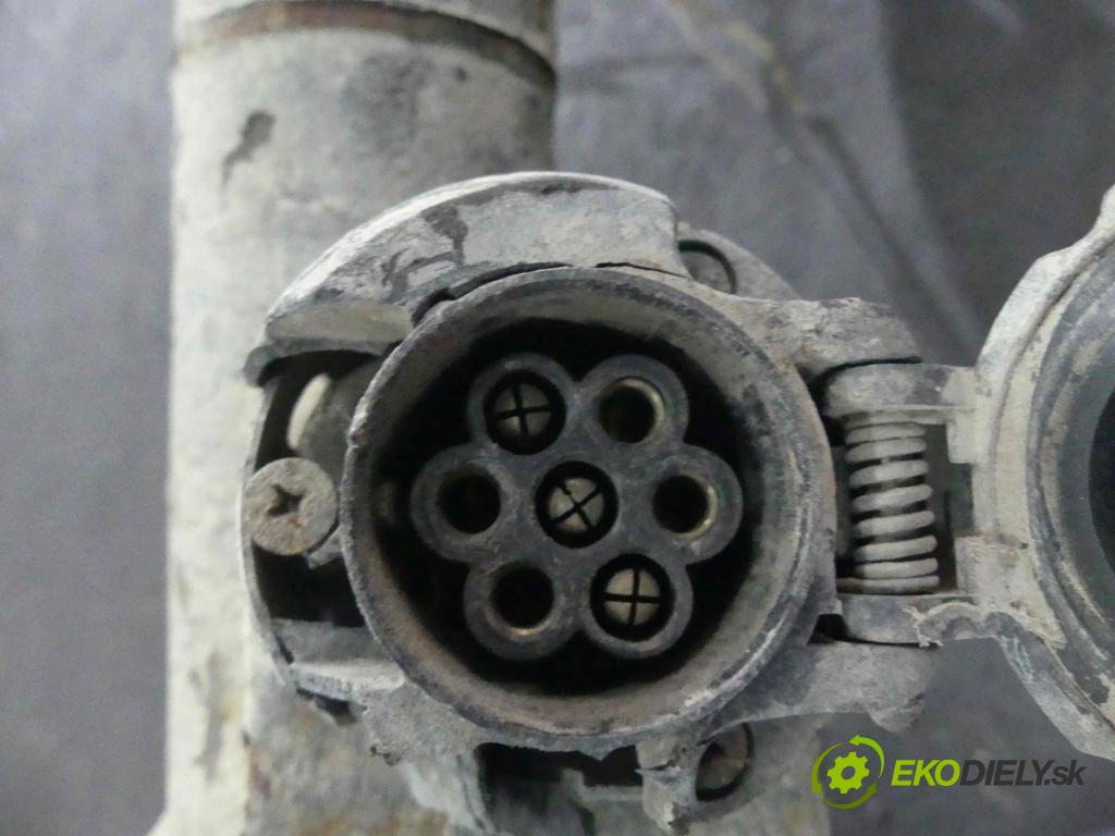 Ford Transit 2000-2006 2.4 tddi 120 hp manual 88 kW 2402 cm3 5- oko tažné