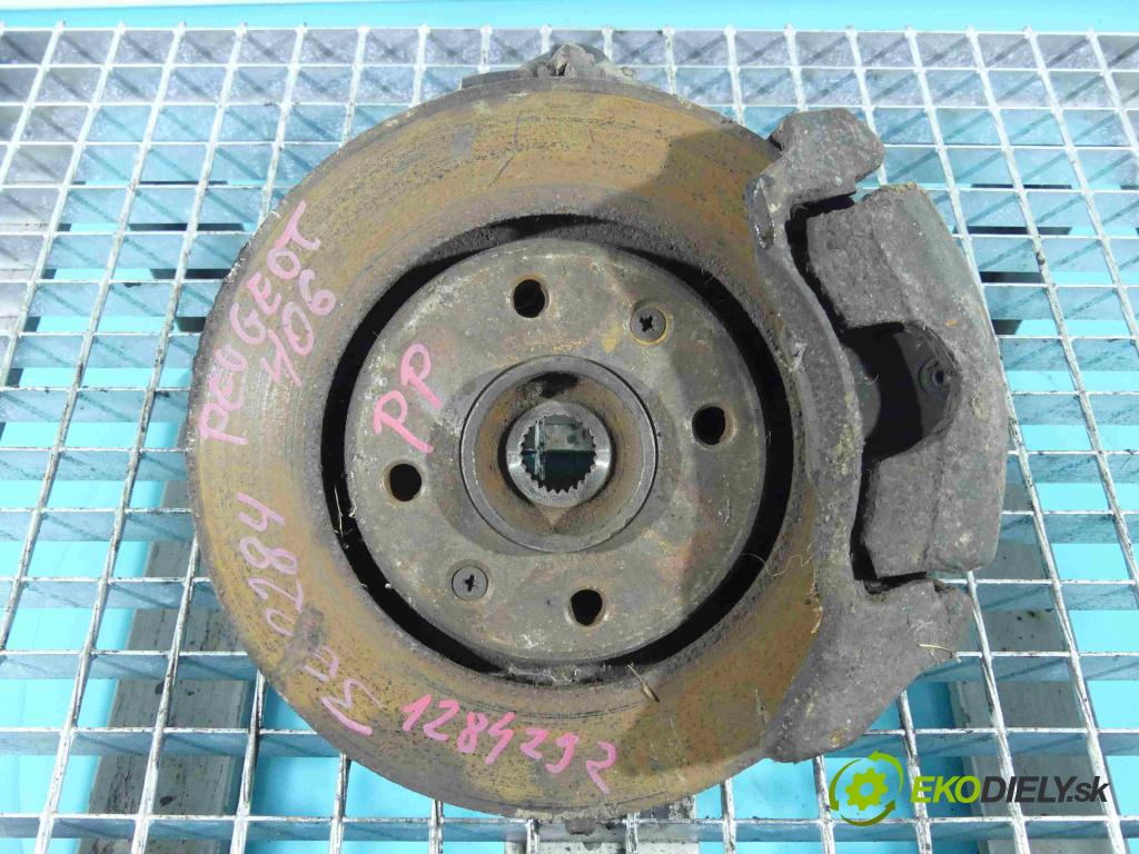 Peugeot 406 1.8 16v 110 HP manual 81 kW 1762 cm3 4- náboj pravé  (Náboje)