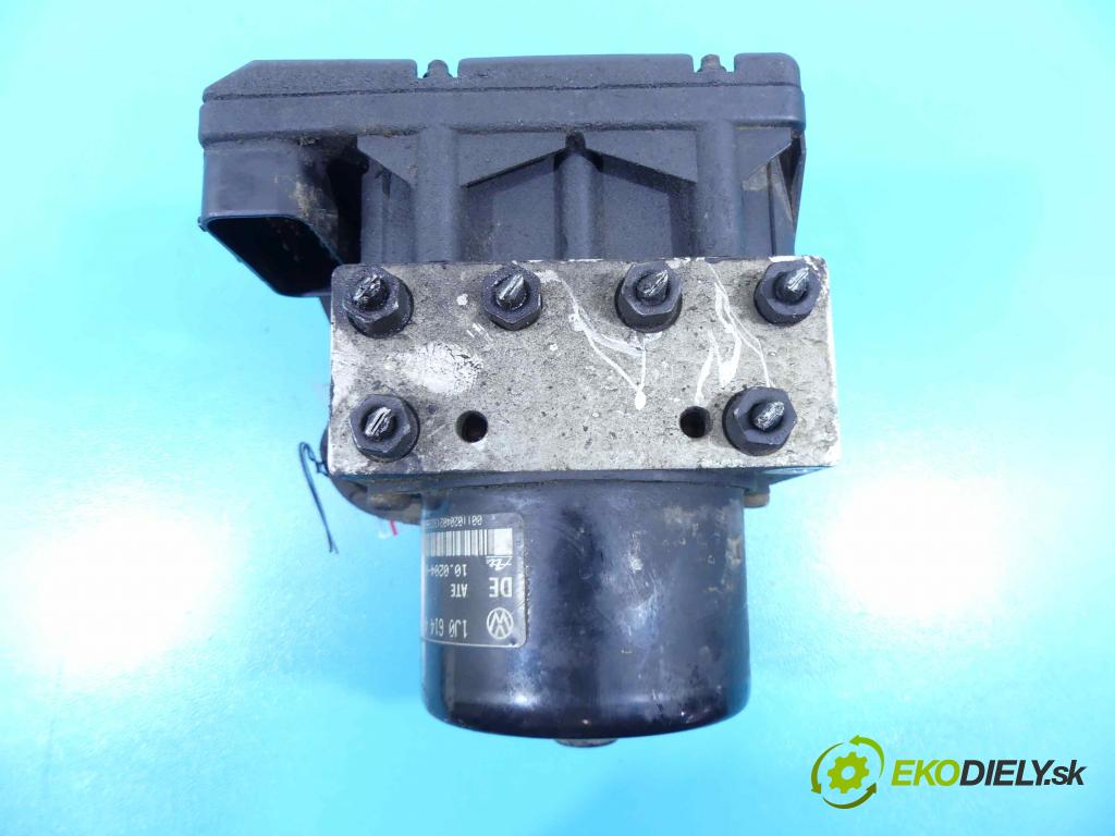 Vw Bora 1.9 tdi 116 HP manual 85 kW 1896 cm3 5- čerpadlo abs 1J0614417A (Pumpy ABS)