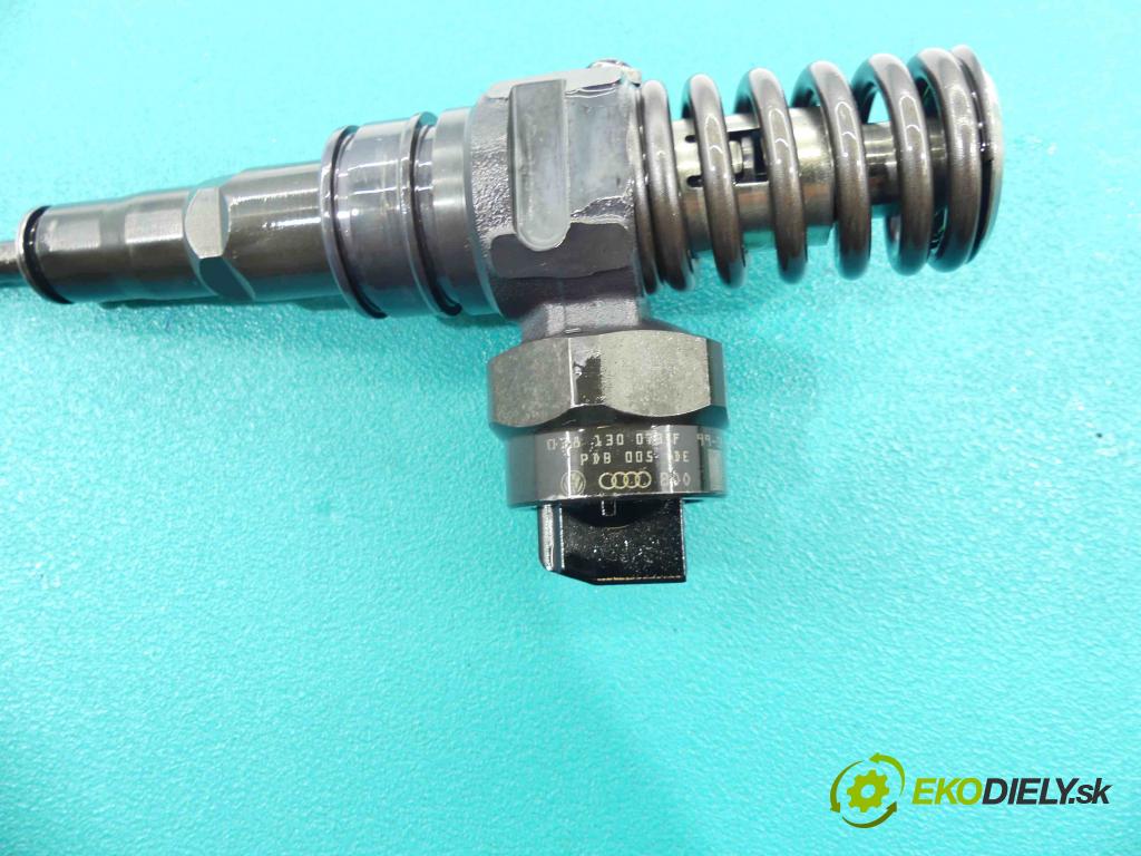 Vw Bora 1.9 tdi 116 HP manual 85 kW 1896 cm3 5- vstrekovacie čerpadlo 0414720007 (Vstrekovače)