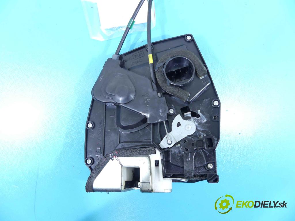 Suzuki Swift Mk6 2005-2010 1,3.0 DDiS 69KM manual 51 kW 1248 cm3 5- zámek zadní levý