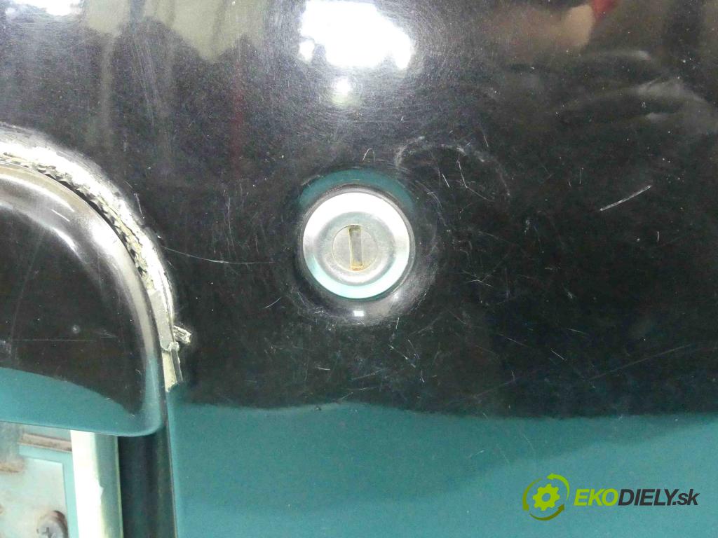 Nissan Micra K11 1992-2003 1.5d 57 hp manual 42 kW 1527 cm3 3- zadní kufrové dveře  (Zadní kapoty)