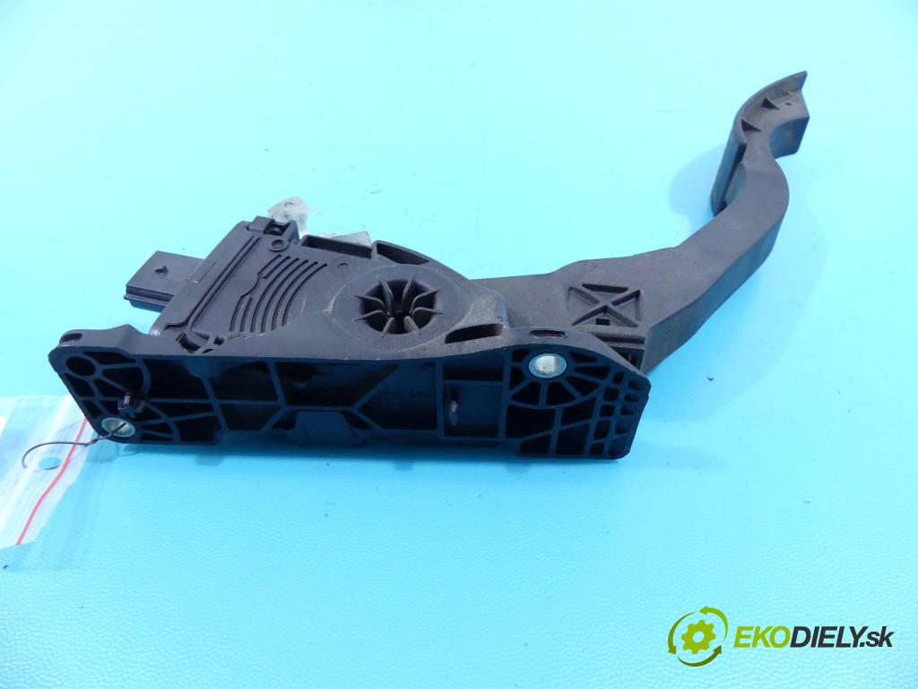 Ford C-Max II 2010-2019 1.5 tdci 120 HP manual 88 kW 1499 cm3 5- pedále F1DC-9F836-AA (Pedále)