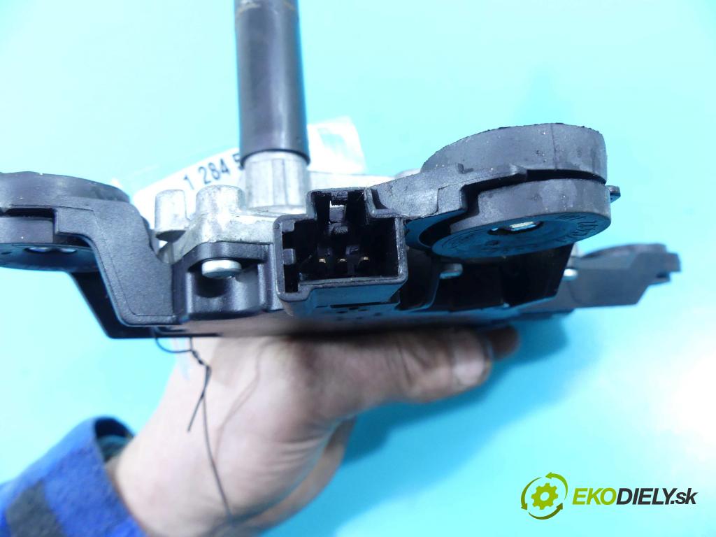 Ford Mondeo Mk4 2007-2014 2.2 tdci 175 HP manual 129 kW 2179 cm3 5- motor stieračov zadné 0390201875