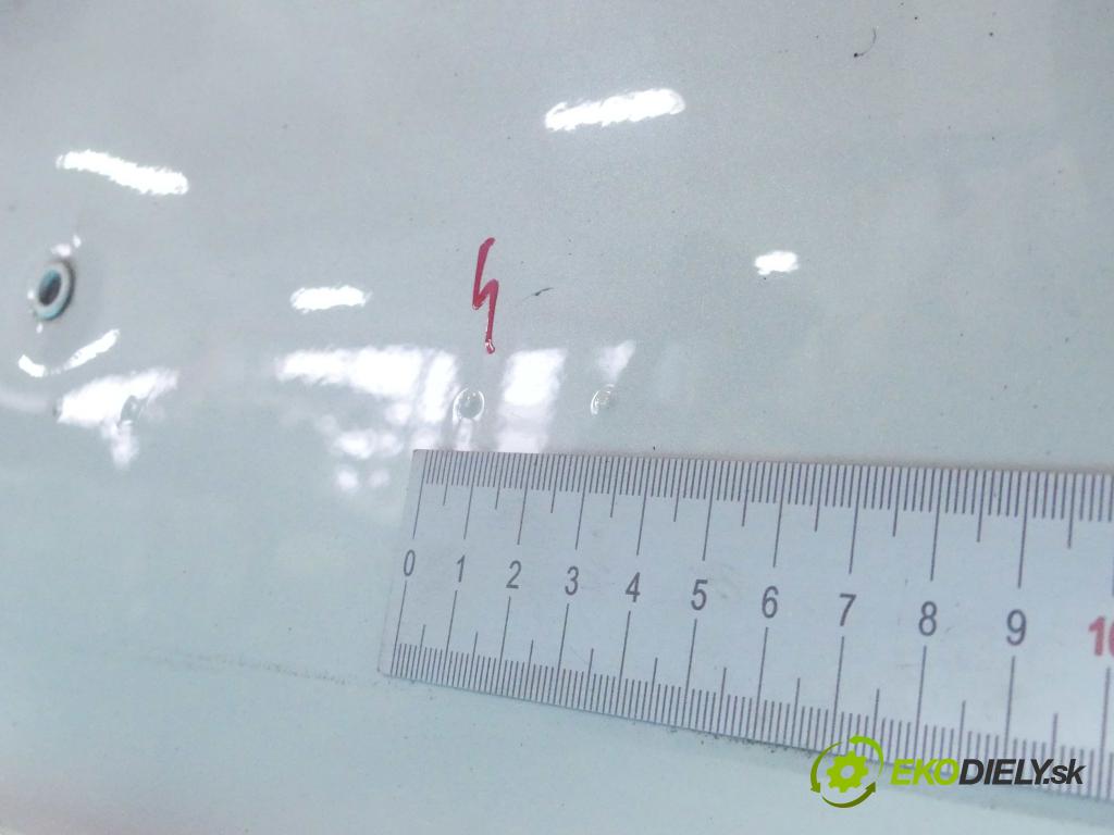 Infiniti Q50 I 2013-2017 2.0 T 211KM automatic 155 kW 1991 cm3 4- zadní kufrové dveře  (Zadní kapoty)