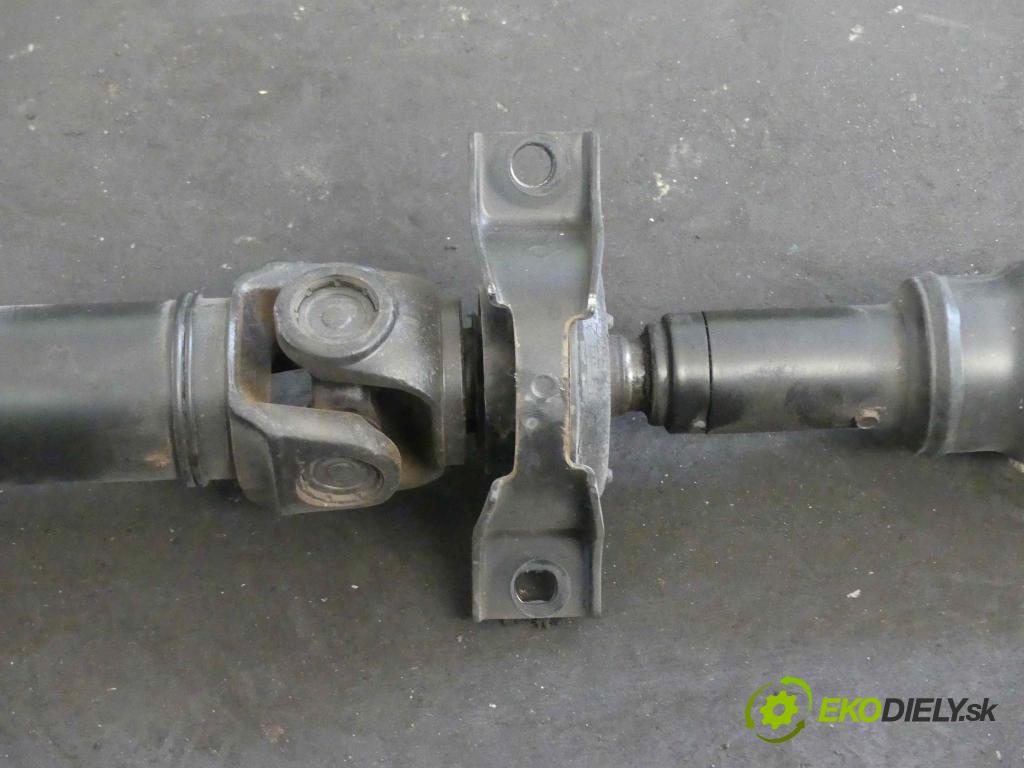 Infiniti Q50 I 2013-2017 2.0 T 211KM automatic 155 kW 1991 cm3 4- Hřídel:  (Kardaňové hriadele)