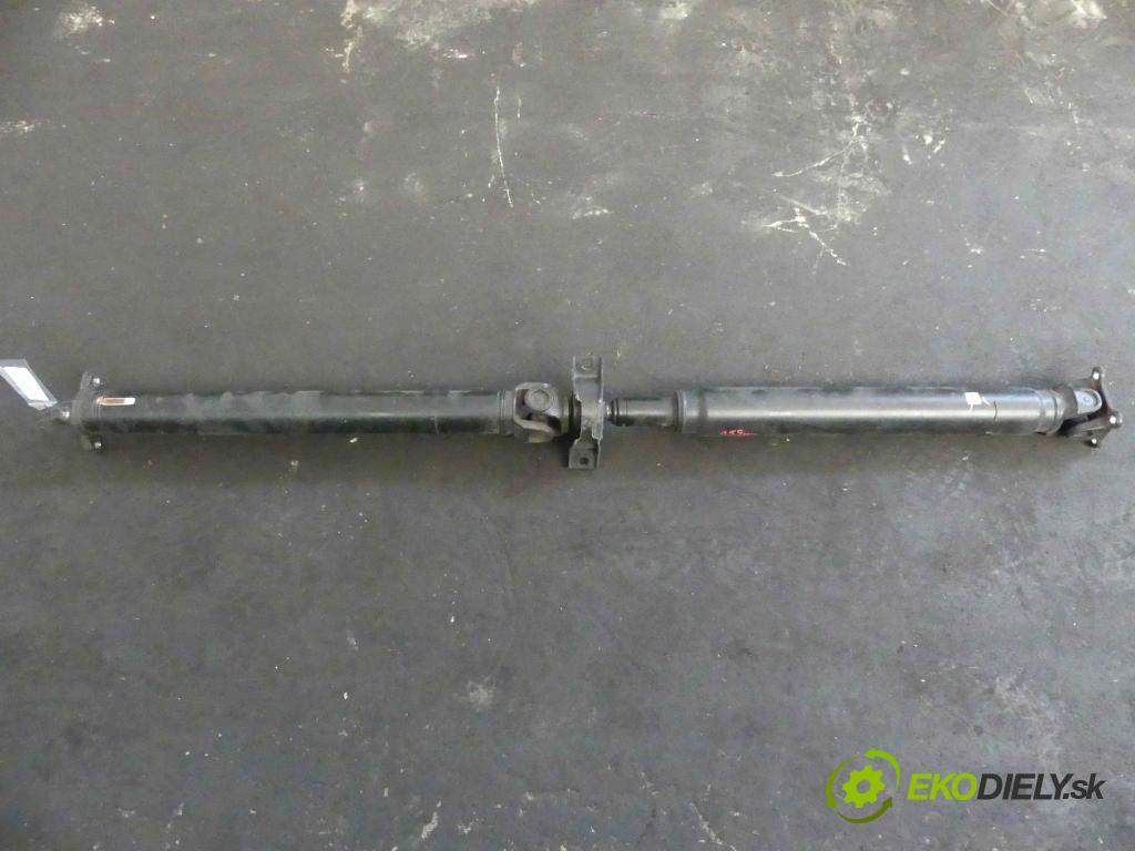 Infiniti Q50 I 2013-2017 2.0 T 211KM automatic 155 kW 1991 cm3 4- Hřídel:  (Kardaňové hriadele)