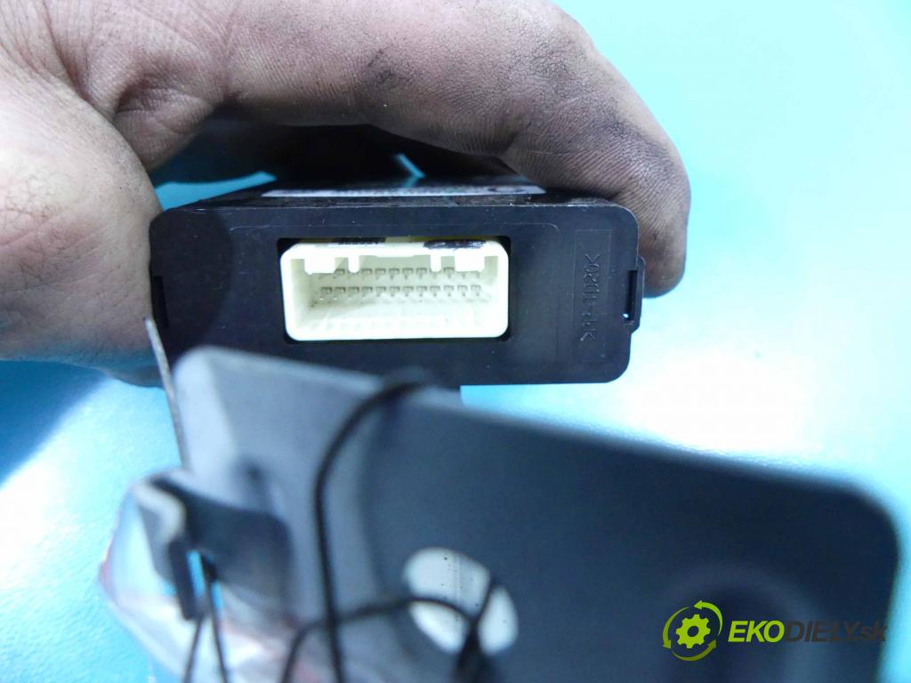 Infiniti Q50 I 2013-2017 2.0 T 211KM automatic 155 kW 1991 cm3 4- modul riadiaca jednotka 253C04GA0A (Ostatné)