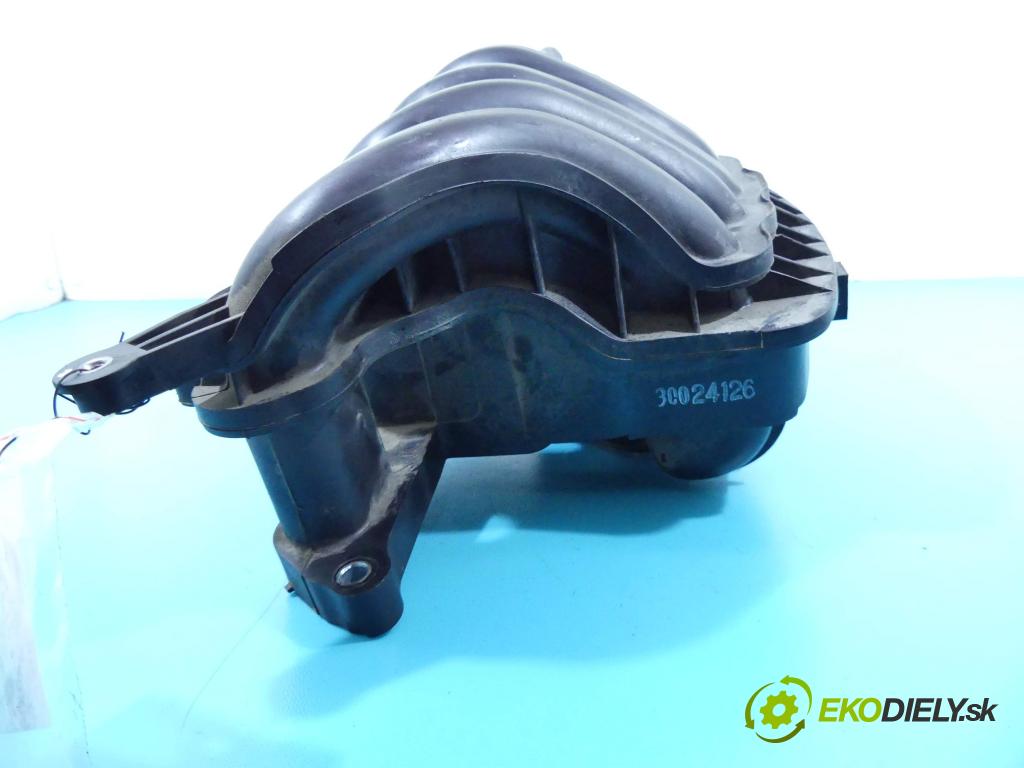 Hyundai I30 II 2012-2016 1.4 16v 100 HP manual 73,2 kW 1396 cm3 5- zvod nasávací  (Sacie potrubia)