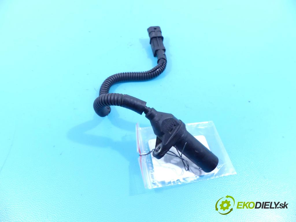 Hyundai I30 II 2012-2016 1.4 16v 100 hp manual 73,2 kW 1396 cm3 5- snímač pozice: hřídel klikový 39180-2B000 (Snímače polohy kliky, vačky)