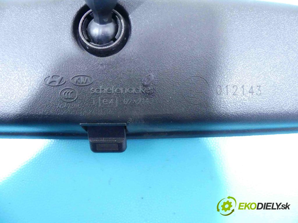 Hyundai I30 II 2012-2016 1.4 16v 100 hp manual 73,2 kW 1396 cm3 5- zpětné zrcátko vnitřní  (Světla vnitřní)