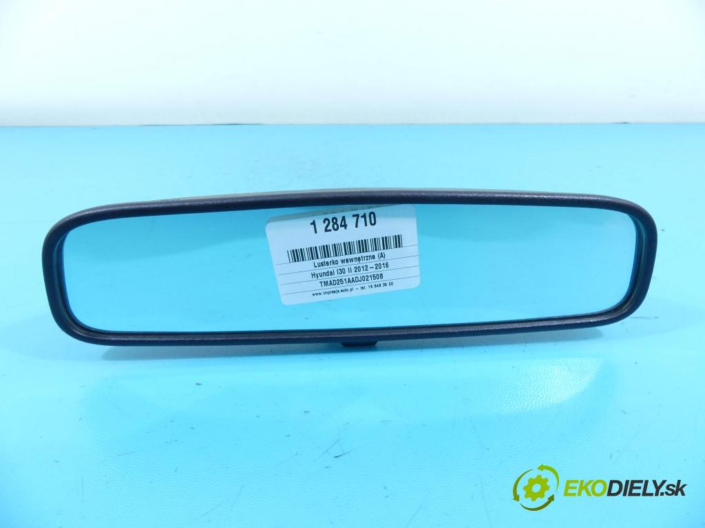 Hyundai I30 II 2012-2016 1.4 16v 100 hp manual 73,2 kW 1396 cm3 5- zpětné zrcátko vnitřní  (Světla vnitřní)